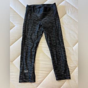Women’s S UA cropped leggings